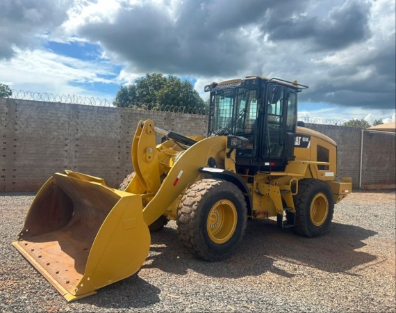 Pá Carregadeira Caterpillar 924K ano 2018