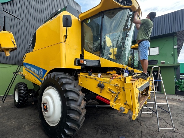 Colheitadeira New Holland TC 5.90 ano 2021 - TC 5.90 - Máquinas Agrícolas