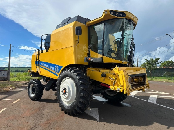 Colheitadeira New Holland TC 5.90 ano 2021