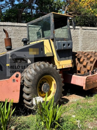 Rolo Compactador Dynapac CA250 ano 2006