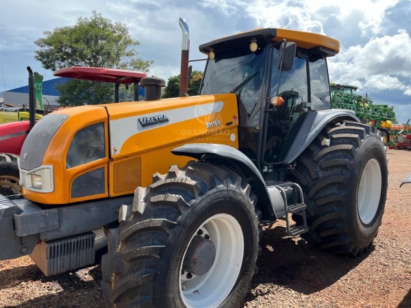 Trator Valtra BH 165 ano 2014