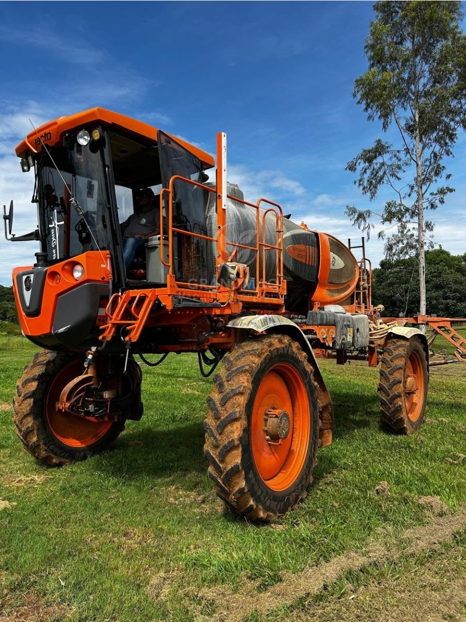 Pulverizador Autopropelido Jacto Uniport 4530 ano 2019