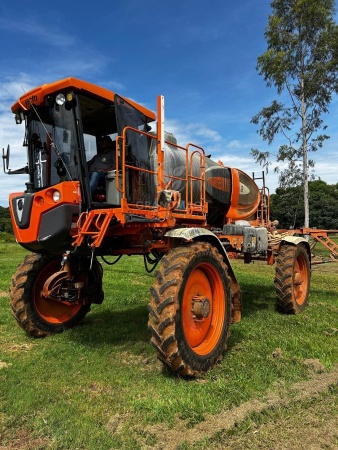 Pulverizador Autopropelido Jacto Uniport 4530 ano 2019