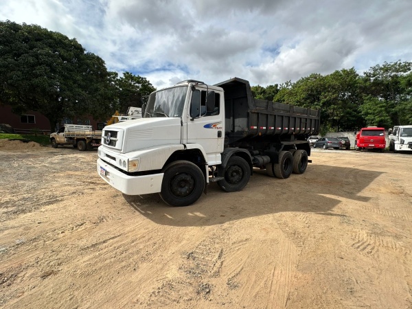 Caminhão Mercedes Benz L1620 ano 2000