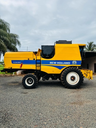 Colheitadeira New Holland TC 5090   ano 2019