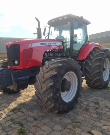Trator Massey Ferguson MF 7415 ano 2015