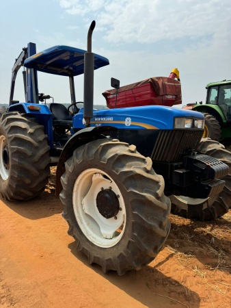 Trator New Holland 7630 ano 2021 - 7630 - Máquinas Agrícolas