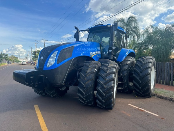 Trator New Holland T8 385 ano 2018 - T8 385 - Máquinas Agrícolas