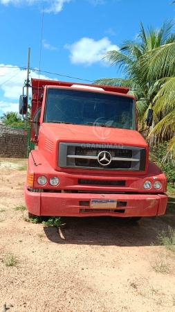 Caminhão Mercedes Benz L1620 ano 2004