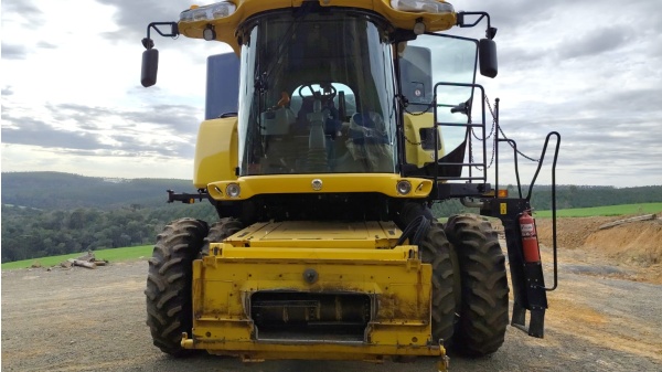Colheitadeira New Holland CR 5.85 ano 2018