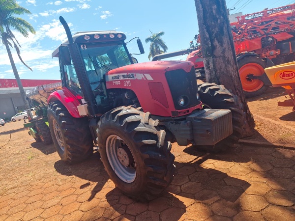 Trator Massey Ferguson MF 7180 ano 2010