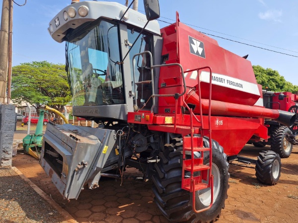 Colheitadeira Massey Ferguson MF 32 Advanced ano 2008