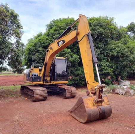 Escavadeira Caterpillar 312D2L ano 2017