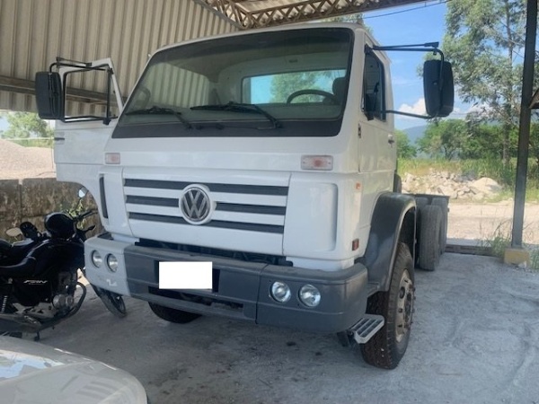 Caminhão Volkswagen 26260 ano 2010