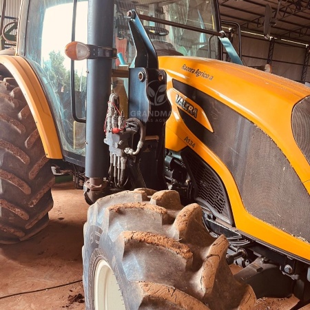 Trator Valtra A134 ano 2019