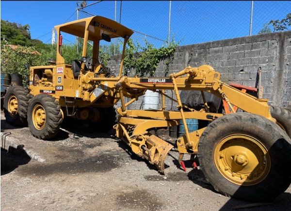 Motoniveladora Caterpillar 120B