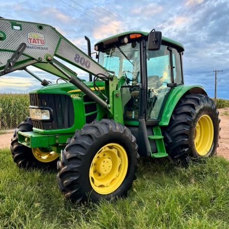 Trator John Deere 6100J ano 2019