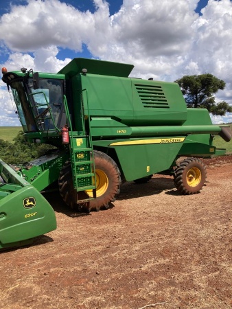 Colheitadeira John Deere 1470 ano 2010