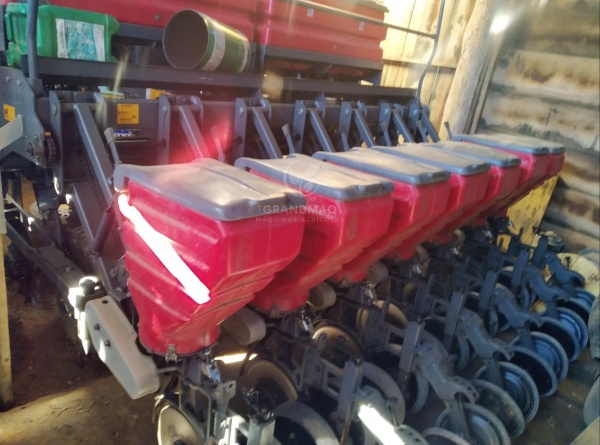 Plantadeira Massey Ferguson 407 ano 2023
