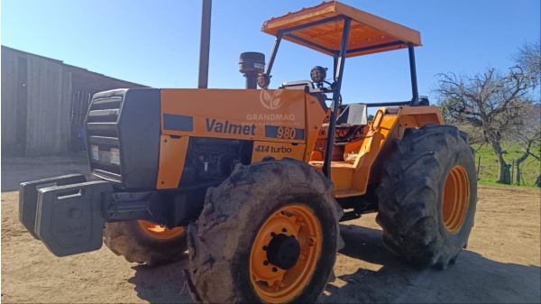 Trator Valmet 980 ano 1988