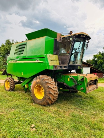 Colheitadeira John Deere 1450 ano 2004