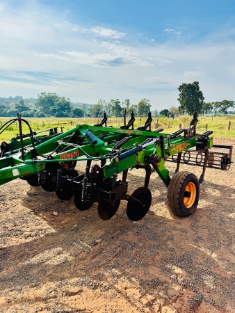 Outros implementos agrícolas Stara FOX ano 2013