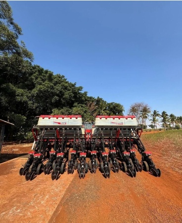 Plantadeira Jumil 3080 PD ano 2017