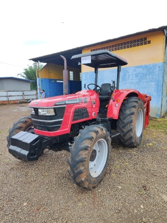 Trator Mahindra 8000 S ano 2019