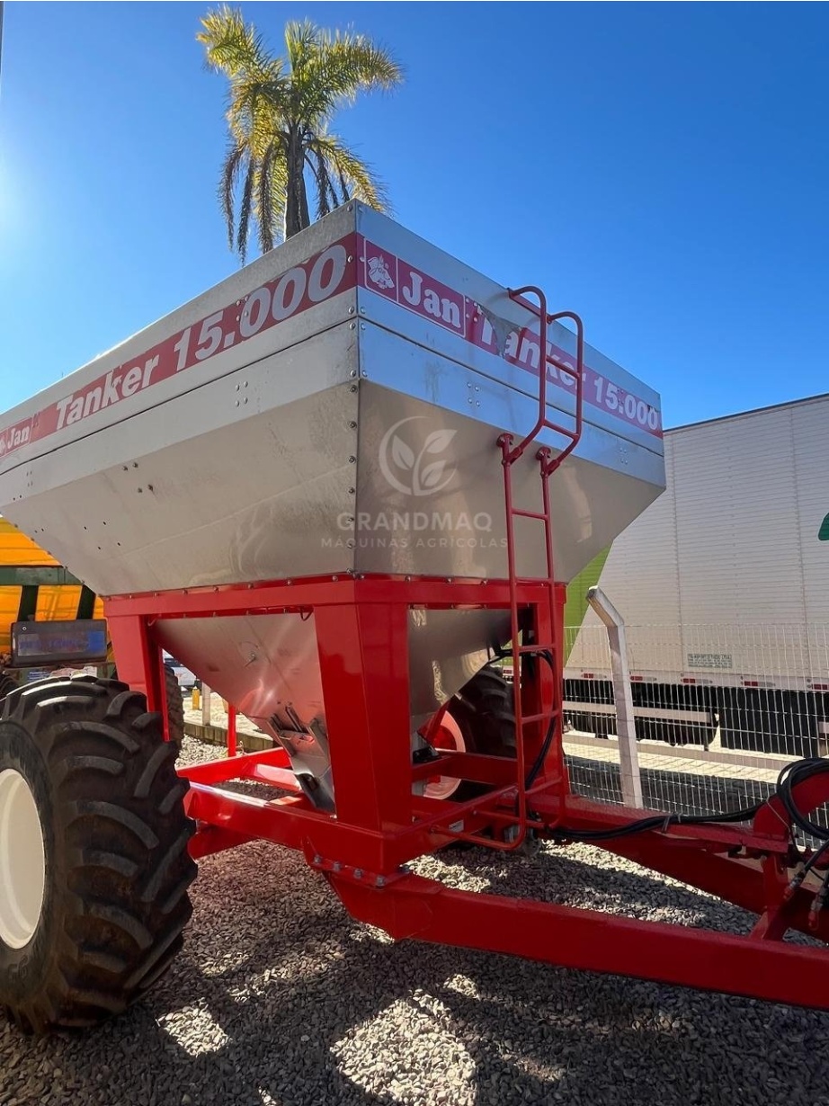 Carreta Graneleira Jan Tanker 15000 ano 2014