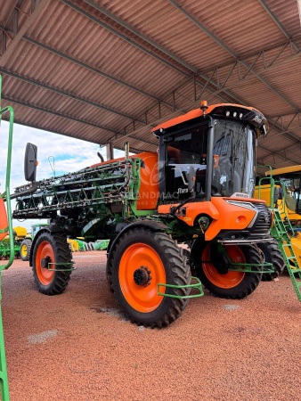 Pulverizador Autopropelido Stara Imperador 3000 ano 2020