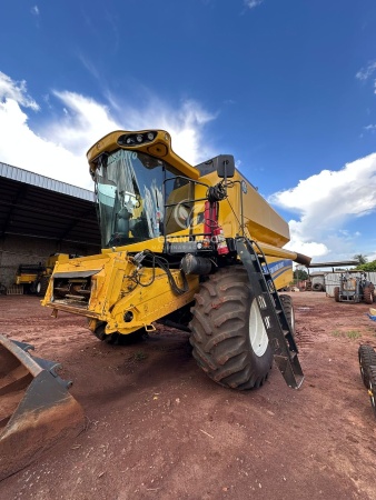 Colheitadeira New Holland TC 5.90 ano 2021 - TC 5.90 - Máquinas Agrícolas
