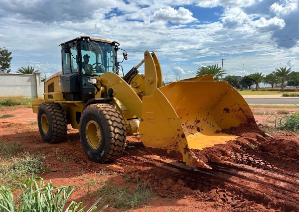 Pá Carregadeira Caterpillar 938k