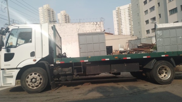 Caminhão Ford CARGO 1319 E Turbo ano 2012