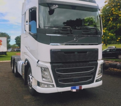 Caminhão Volvo FH 540 ano 2021