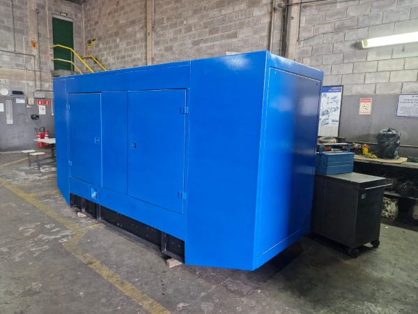 Gerador de Energia Maquigeral 80 kVA ano 2009