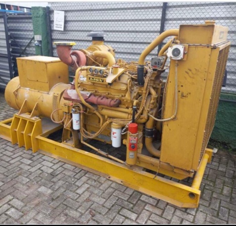 Gerador de Energia STEMAC 400 kVA ano 2005 - 400 kVA - Outros