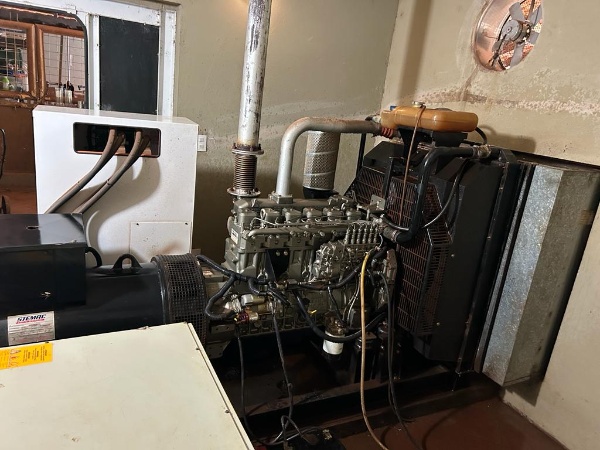Gerador de Energia STEMAC 230 kVA ano 2011 - 230 kVA - Outros