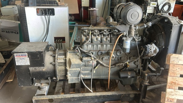 Gerador de Energia STEMAC 80 kVA ano 2008