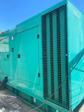 Gerador de Energia Cummins 375 kVA ano 2019
