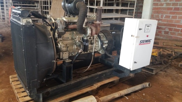Gerador de Energia STEMAC 150 kVA ano 2009