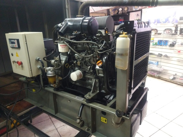 Gerador de Energia Yanmar 20 kVA ano 2005