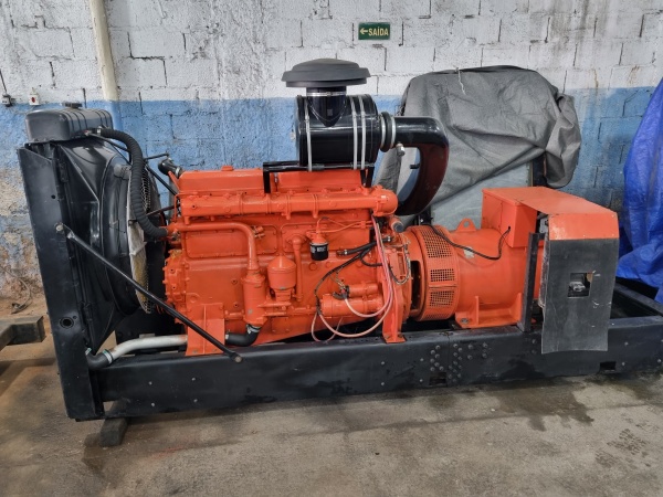 Gerador de Energia Maquigeral 310 kVA ano 1999