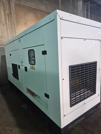 Gerador de Energia STEMAC 180 KVA ano 2015 - 180 KVA - Outros