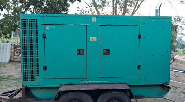 Gerador de Energia Cummins 200 kVA ano 2005