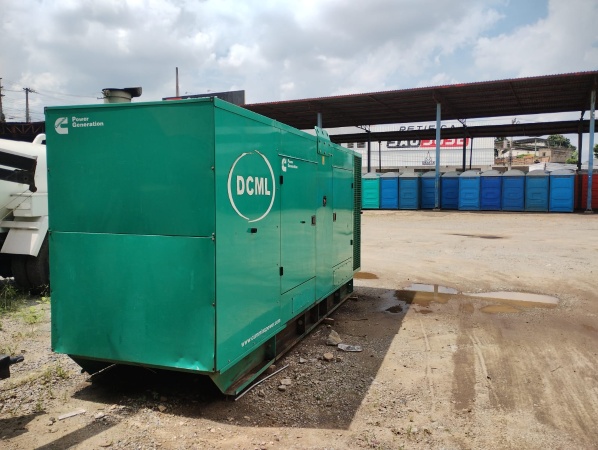 Gerador de Energia Cummins 500 kVA ano 2012