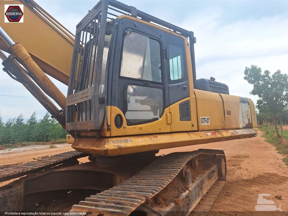 Escavadeira Komatsu PC350 ano 2013