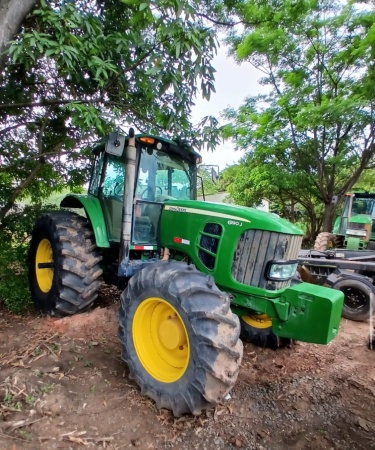 Trator John Deere 6190J ano 2019