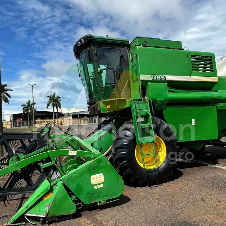 Colheitadeira John Deere 1165 ano 1998