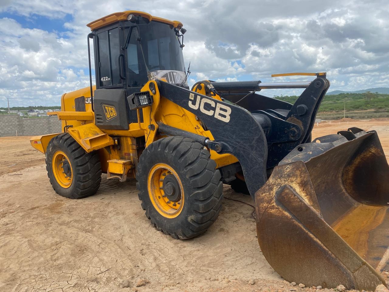 Pá Carregadeira JCB 422ZX ano 2022 2022, Comprar por R$ 380000