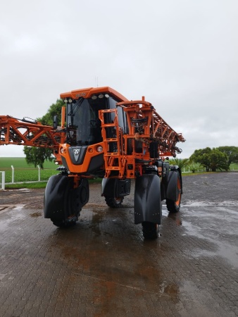 Pulverizador Autopropelido Jacto Uniport 3030 ano 2022